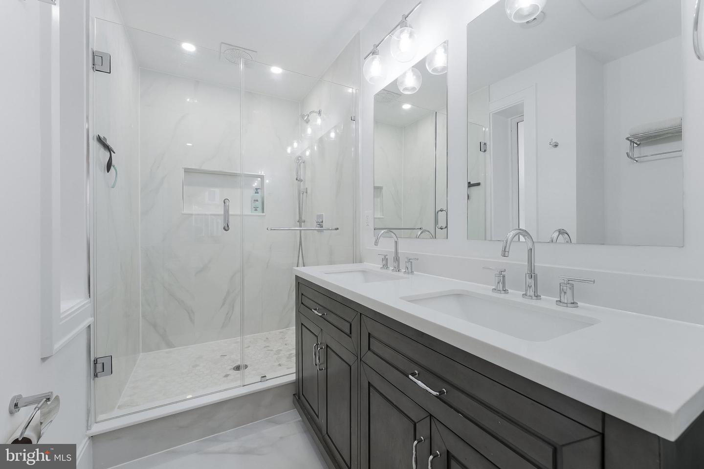 3317 16TH ST NW #2, WASHINGTON, District Of Columbia 20010, 2 Bedrooms Bedrooms, ,2 BathroomsBathrooms,Residential,For sale,3317 16TH ST NW #2,DCDC2209310 MLS # DCDC2209310 3317 16TH ST NW #2, WASHINGTON, District Of Columbia 20010, 2 Bedrooms Bedrooms, ,2 BathroomsBathrooms,Residential,For sale,3317 16TH ST NW #2,DCDC2209310 MLS # DCDC2209310