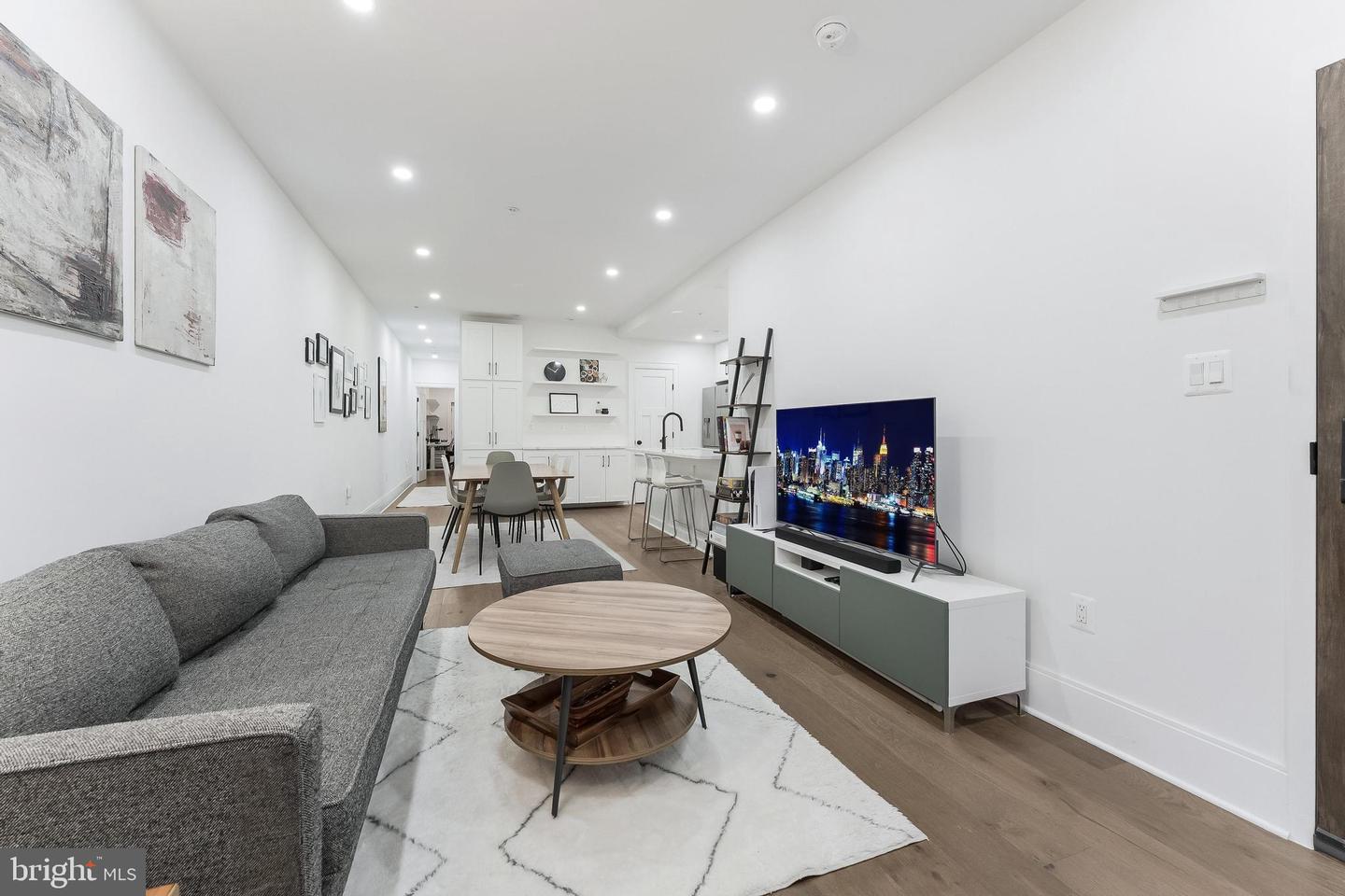 3317 16TH ST NW #2, WASHINGTON, District Of Columbia 20010, 2 Bedrooms Bedrooms, ,2 BathroomsBathrooms,Residential,For sale,3317 16TH ST NW #2,DCDC2209310 MLS # DCDC2209310 3317 16TH ST NW #2, WASHINGTON, District Of Columbia 20010, 2 Bedrooms Bedrooms, ,2 BathroomsBathrooms,Residential,For sale,3317 16TH ST NW #2,DCDC2209310 MLS # DCDC2209310