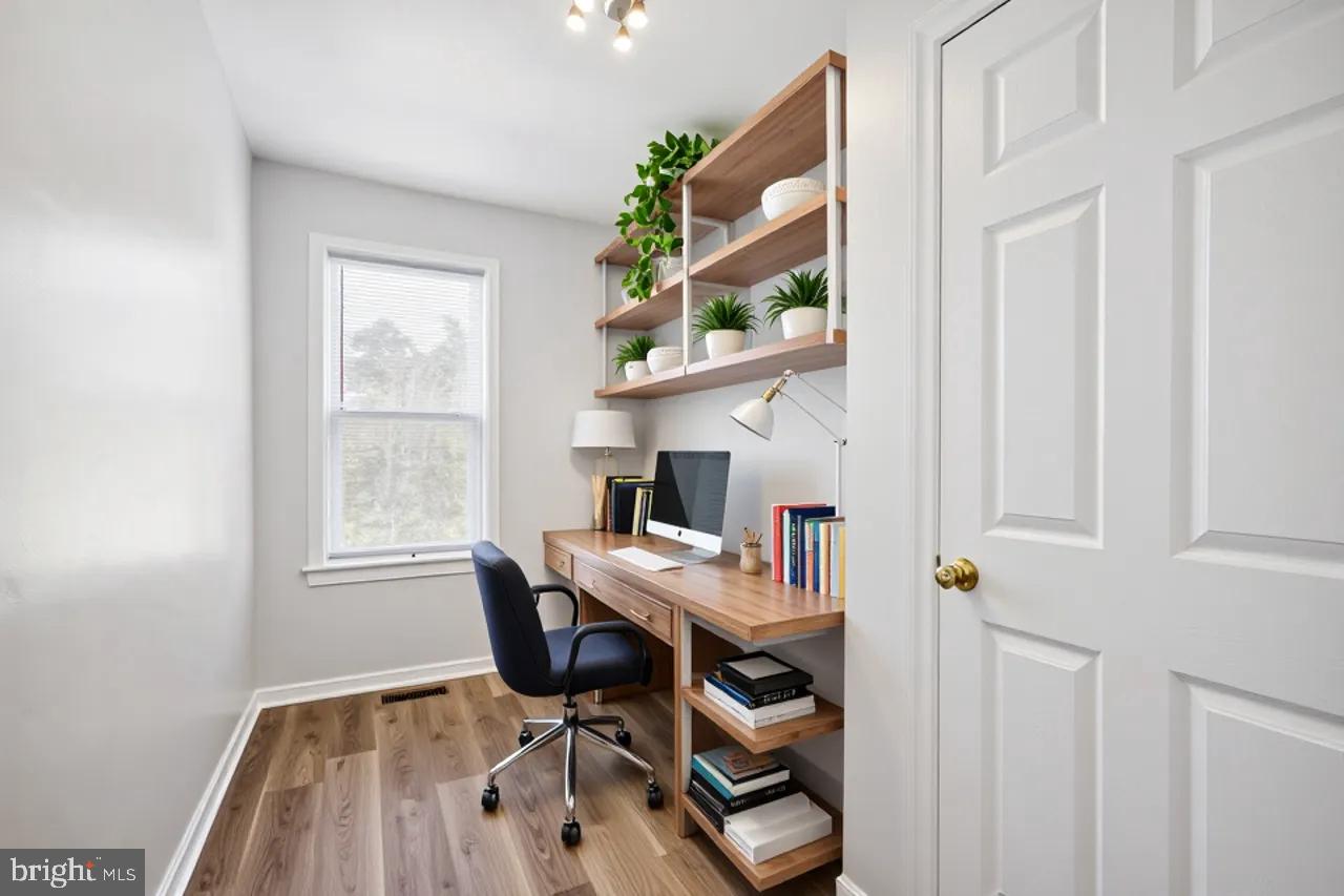 1110 3RD ST NE, WASHINGTON, District Of Columbia 20002, 2 Bedrooms Bedrooms, ,1 BathroomBathrooms,Residential,For sale,1110 3RD ST NE,DCDC2209022 MLS # DCDC2209022
