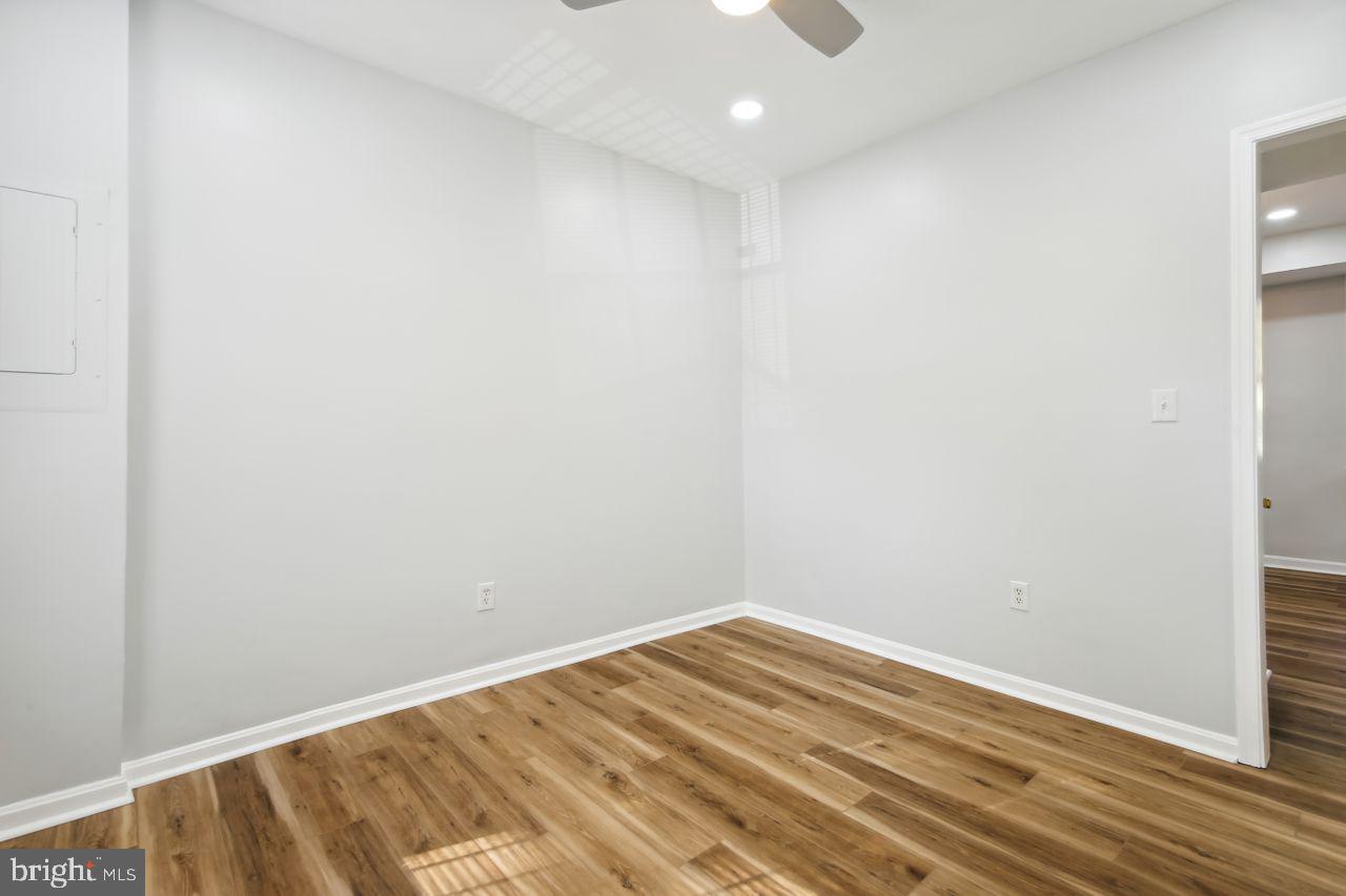 1110 3RD ST NE, WASHINGTON, District Of Columbia 20002, 2 Bedrooms Bedrooms, ,1 BathroomBathrooms,Residential,For sale,1110 3RD ST NE,DCDC2209022 MLS # DCDC2209022