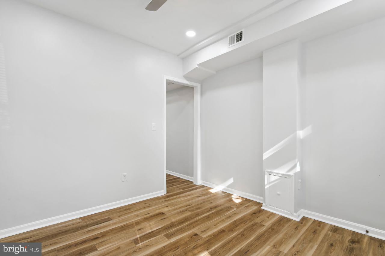 1110 3RD ST NE, WASHINGTON, District Of Columbia 20002, 2 Bedrooms Bedrooms, ,1 BathroomBathrooms,Residential,For sale,1110 3RD ST NE,DCDC2209022 MLS # DCDC2209022