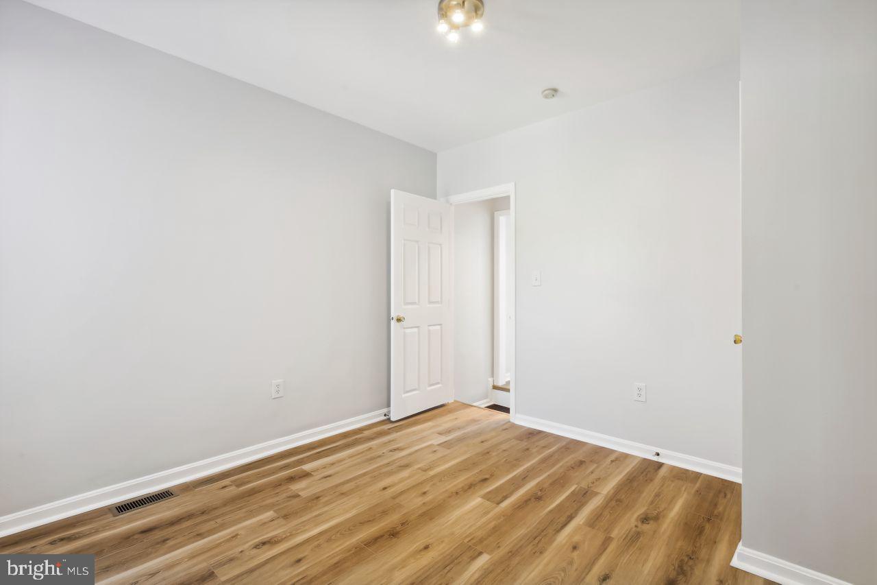 1110 3RD ST NE, WASHINGTON, District Of Columbia 20002, 2 Bedrooms Bedrooms, ,1 BathroomBathrooms,Residential,For sale,1110 3RD ST NE,DCDC2209022 MLS # DCDC2209022