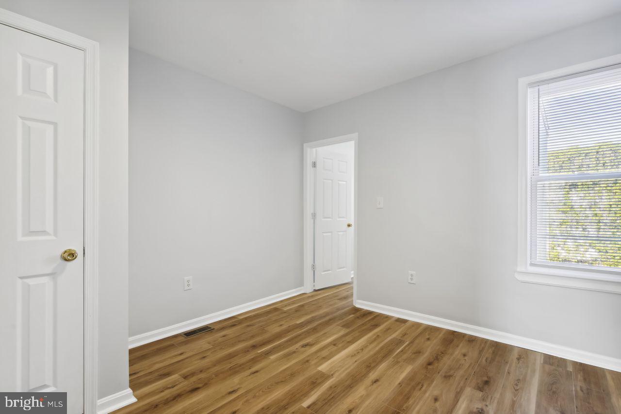 1110 3RD ST NE, WASHINGTON, District Of Columbia 20002, 2 Bedrooms Bedrooms, ,1 BathroomBathrooms,Residential,For sale,1110 3RD ST NE,DCDC2209022 MLS # DCDC2209022
