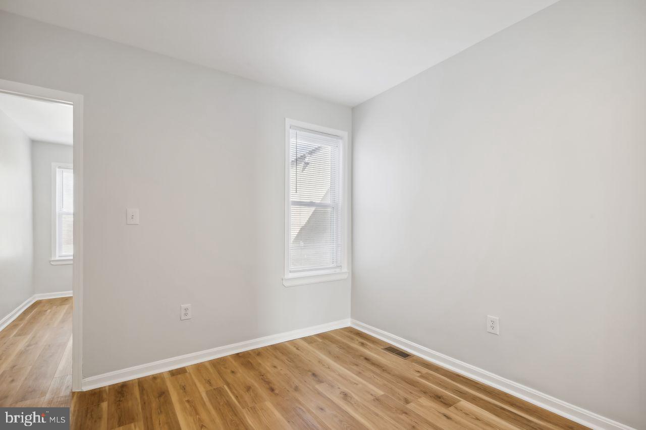 1110 3RD ST NE, WASHINGTON, District Of Columbia 20002, 2 Bedrooms Bedrooms, ,1 BathroomBathrooms,Residential,For sale,1110 3RD ST NE,DCDC2209022 MLS # DCDC2209022