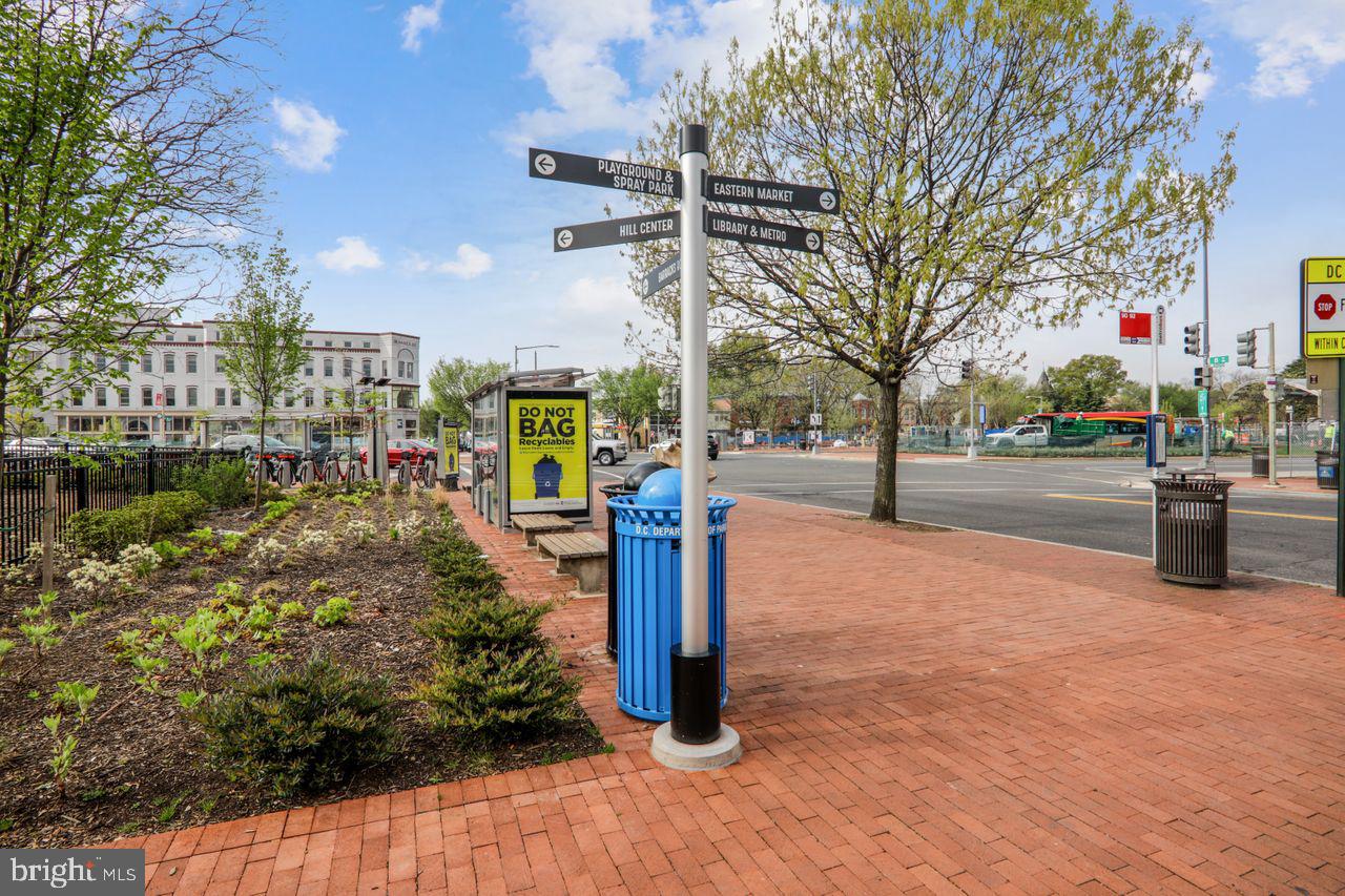 1110 3RD ST NE, WASHINGTON, District Of Columbia 20002, 2 Bedrooms Bedrooms, ,1 BathroomBathrooms,Residential,For sale,1110 3RD ST NE,DCDC2209022 MLS # DCDC2209022