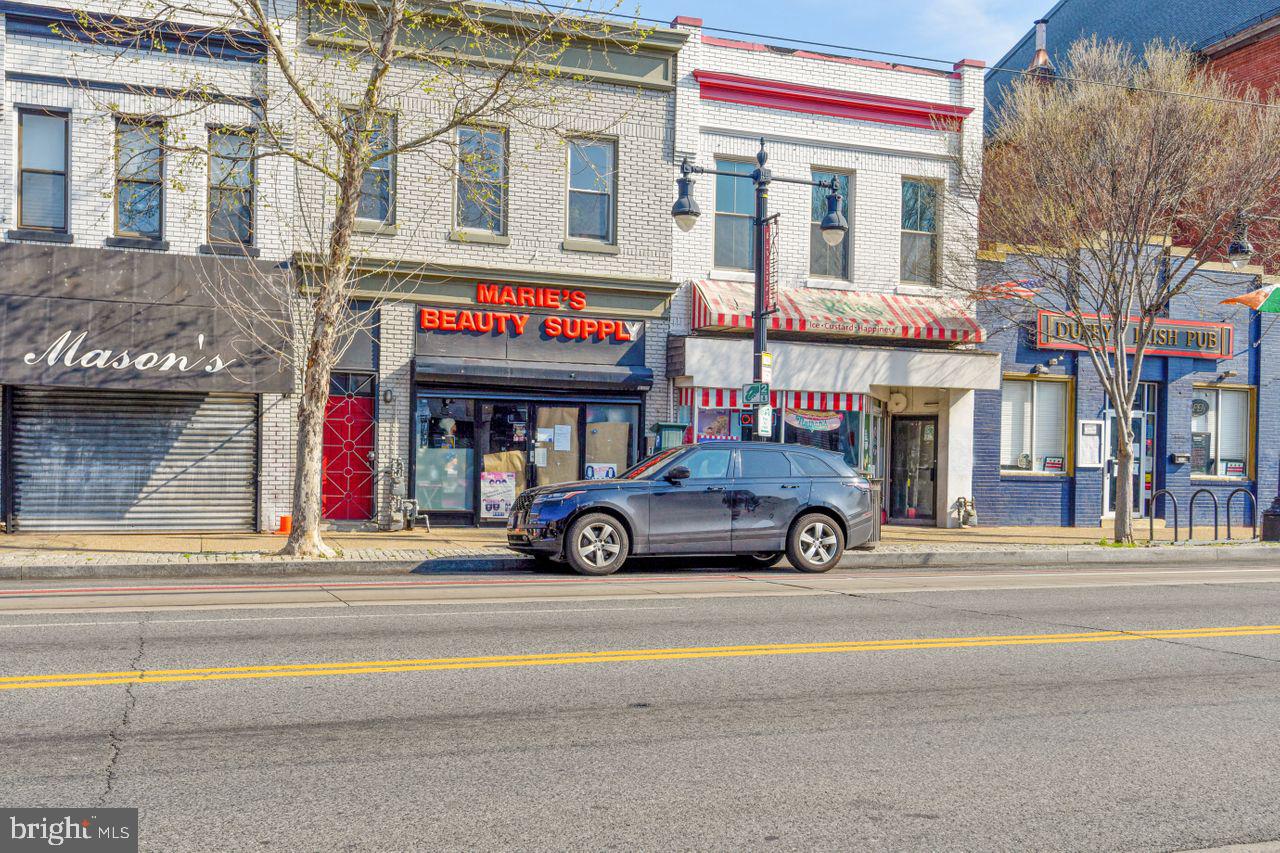 1110 3RD ST NE, WASHINGTON, District Of Columbia 20002, 2 Bedrooms Bedrooms, ,1 BathroomBathrooms,Residential,For sale,1110 3RD ST NE,DCDC2209022 MLS # DCDC2209022