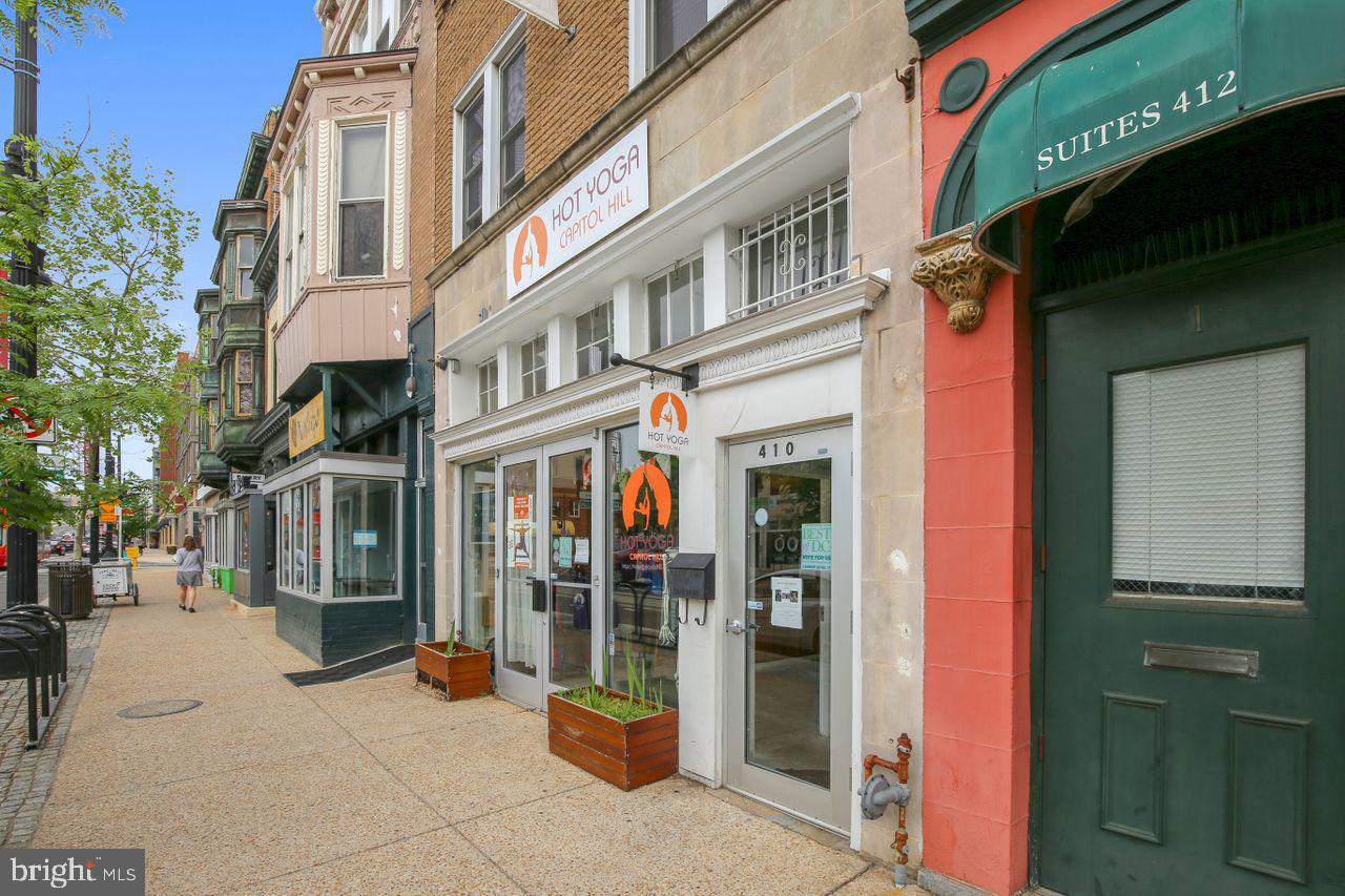 1110 3RD ST NE, WASHINGTON, District Of Columbia 20002, 2 Bedrooms Bedrooms, ,1 BathroomBathrooms,Residential,For sale,1110 3RD ST NE,DCDC2209022 MLS # DCDC2209022