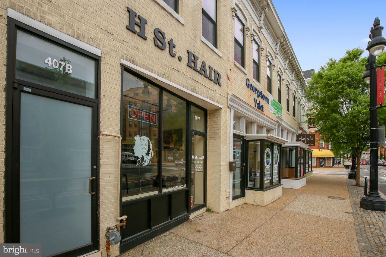 1110 3RD ST NE, WASHINGTON, District Of Columbia 20002, 2 Bedrooms Bedrooms, ,1 BathroomBathrooms,Residential,For sale,1110 3RD ST NE,DCDC2209022 MLS # DCDC2209022
