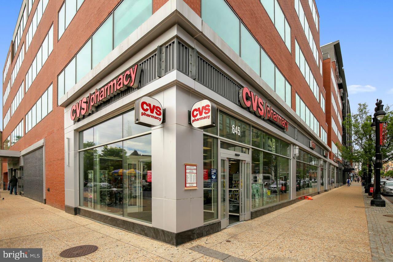 1110 3RD ST NE, WASHINGTON, District Of Columbia 20002, 2 Bedrooms Bedrooms, ,1 BathroomBathrooms,Residential,For sale,1110 3RD ST NE,DCDC2209022 MLS # DCDC2209022