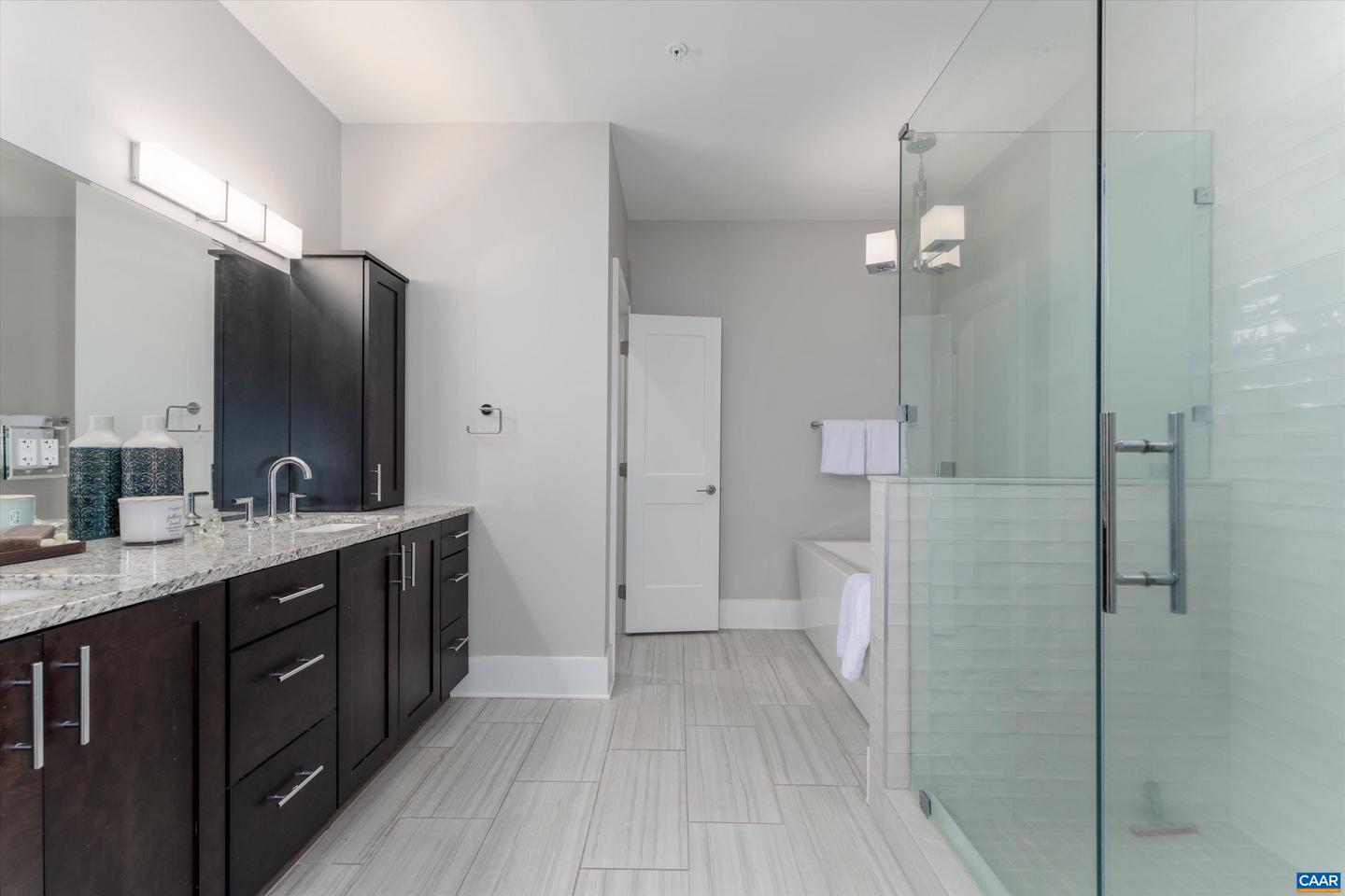 1075 E WATER ST, CHARLOTTESVILLE, Virginia 22902, 3 Bedrooms Bedrooms, ,3 BathroomsBathrooms,Residential,For sale,1075 E WATER ST,666458 MLS # 666458