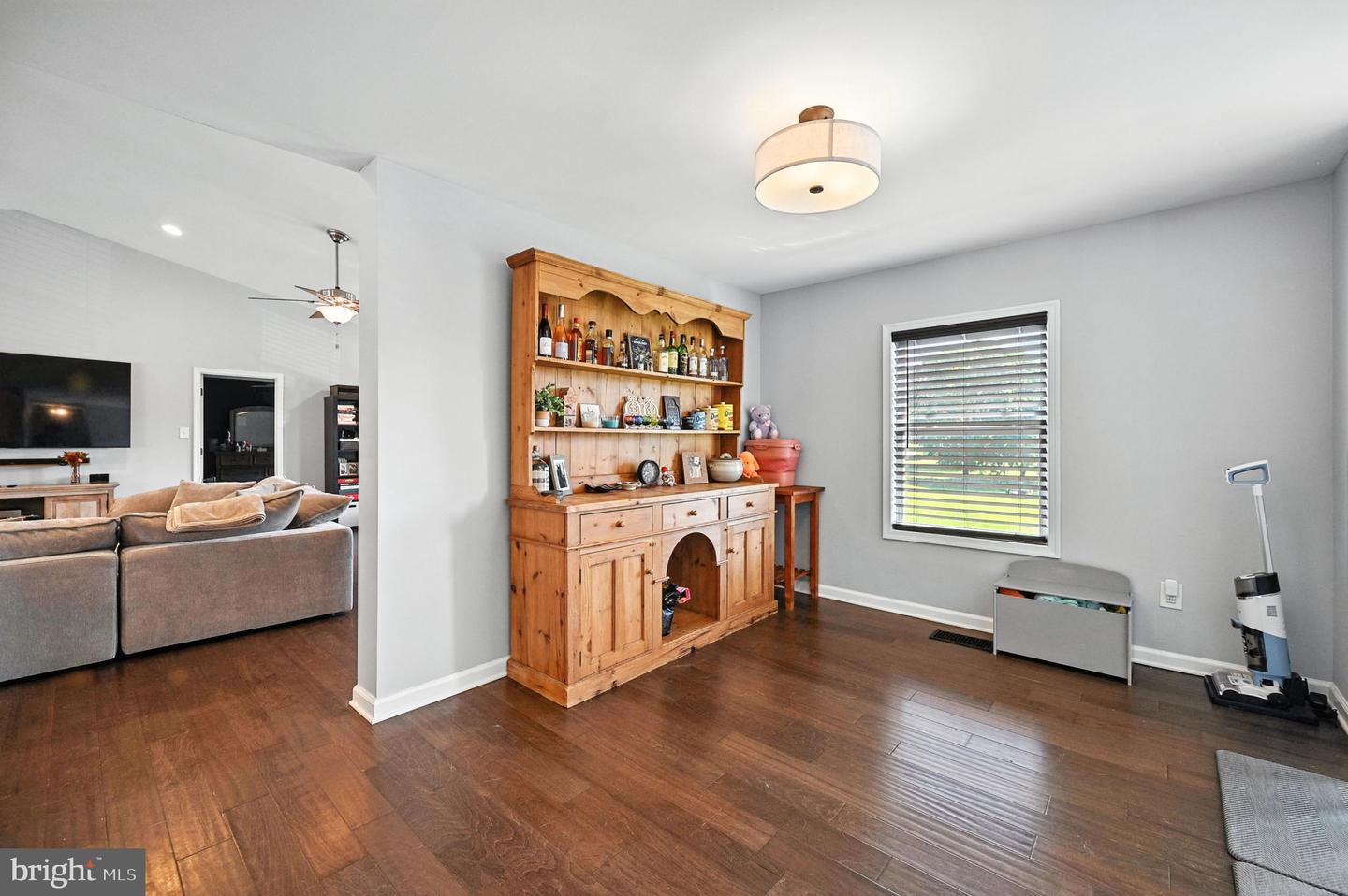 7314 WESTMORELAND DR, WARRENTON, Virginia 20187, 4 Bedrooms Bedrooms, ,3 BathroomsBathrooms,Residential,For sale,7314 WESTMORELAND DR,VAFQ2017360 MLS # VAFQ2017360