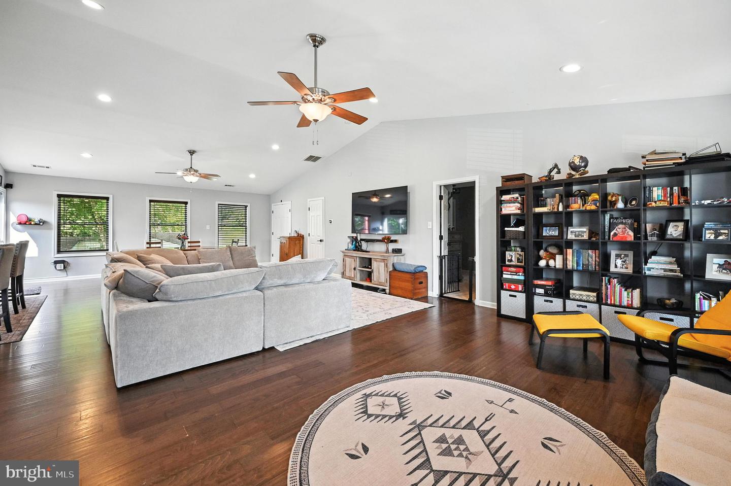 7314 WESTMORELAND DR, WARRENTON, Virginia 20187, 4 Bedrooms Bedrooms, ,3 BathroomsBathrooms,Residential,For sale,7314 WESTMORELAND DR,VAFQ2017360 MLS # VAFQ2017360
