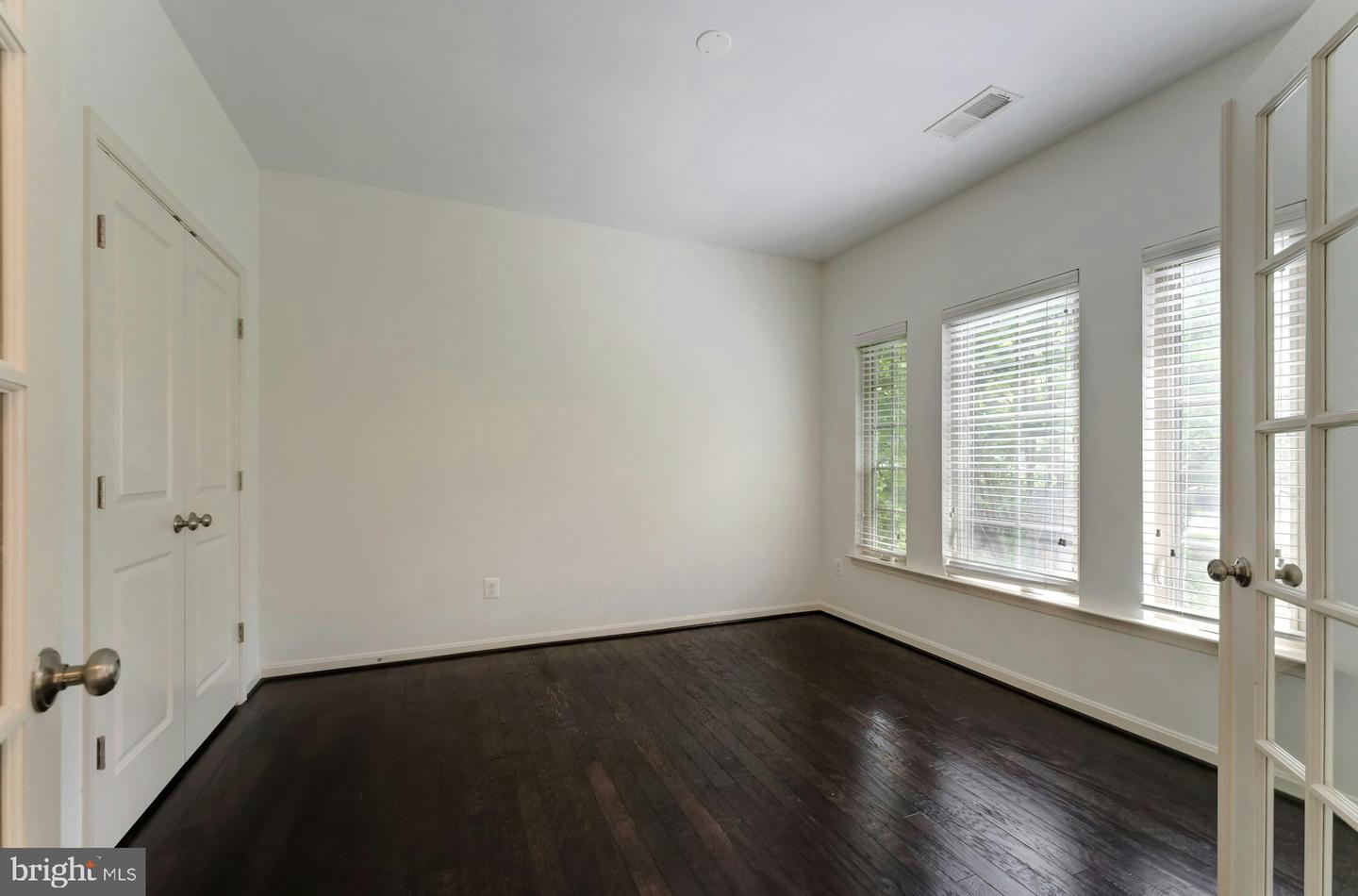 22816 GOLDSBOROUGH TER, BRAMBLETON, Virginia 20148, 4 Bedrooms Bedrooms, ,3 BathroomsBathrooms,Residential,For sale,22816 GOLDSBOROUGH TER,VALO2101522 MLS # VALO2101522