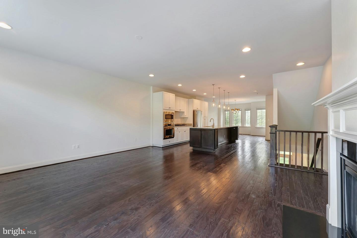 22816 GOLDSBOROUGH TER, BRAMBLETON, Virginia 20148, 4 Bedrooms Bedrooms, ,3 BathroomsBathrooms,Residential,For sale,22816 GOLDSBOROUGH TER,VALO2101522 MLS # VALO2101522
