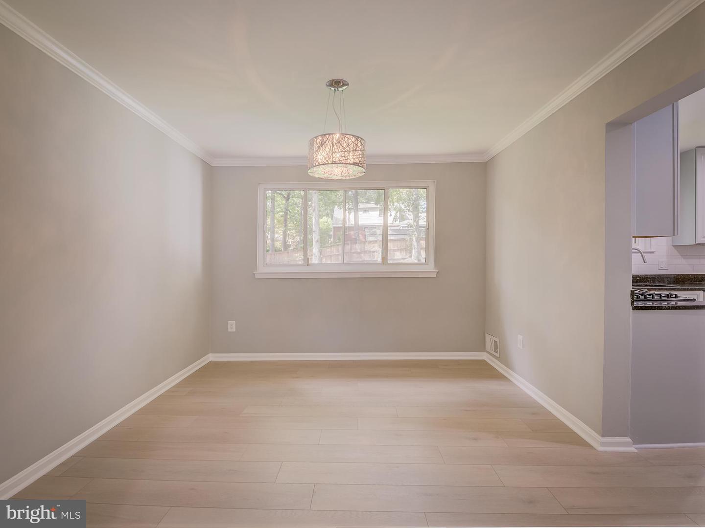 6812 LANDOR LN, SPRINGFIELD, Virginia 22152, 5 Bedrooms Bedrooms, ,4 BathroomsBathrooms,Residential,For sale,6812 LANDOR LN,VAFX2254344 MLS # VAFX2254344