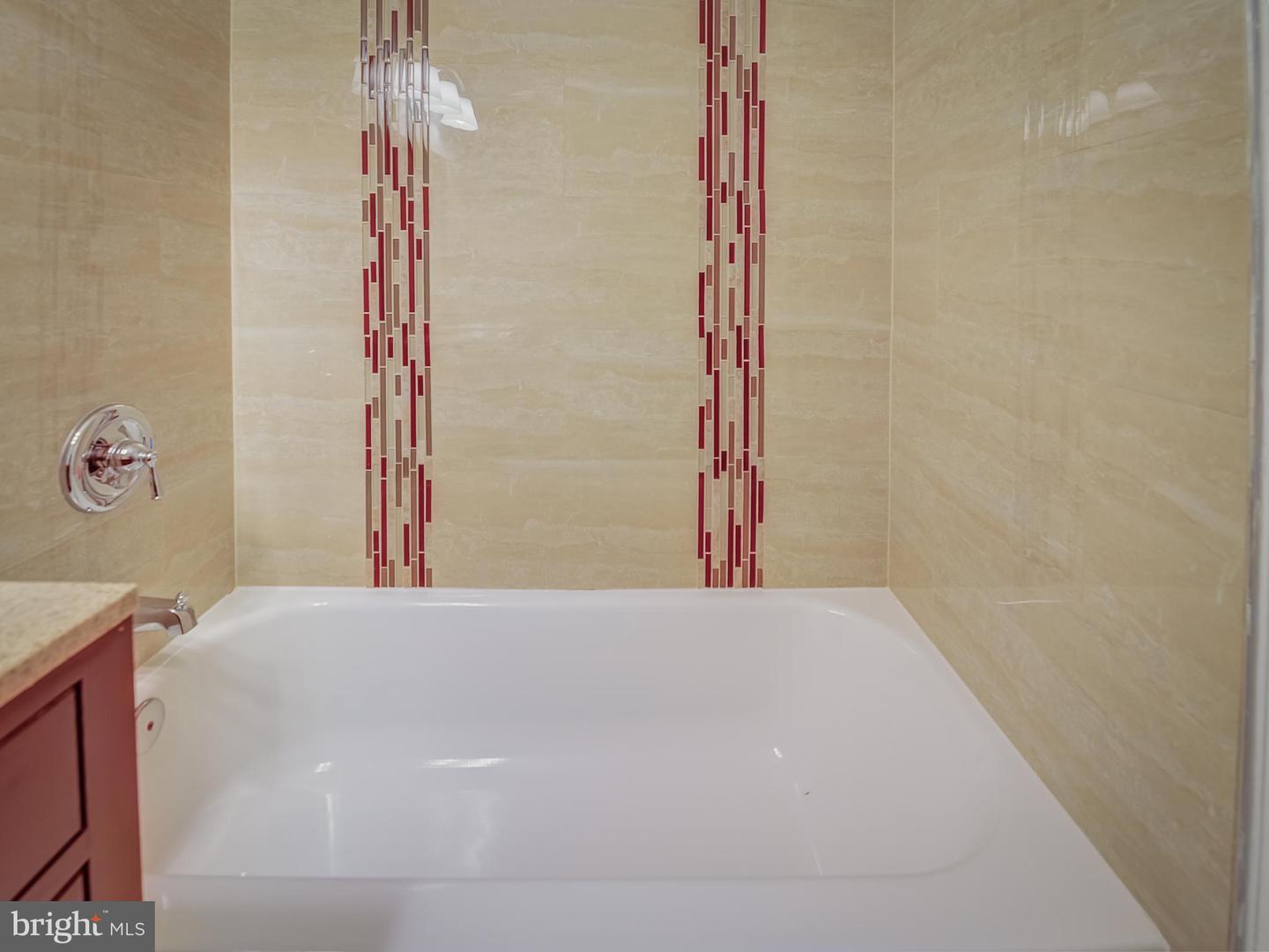 6812 LANDOR LN, SPRINGFIELD, Virginia 22152, 5 Bedrooms Bedrooms, ,4 BathroomsBathrooms,Residential,For sale,6812 LANDOR LN,VAFX2254344 MLS # VAFX2254344