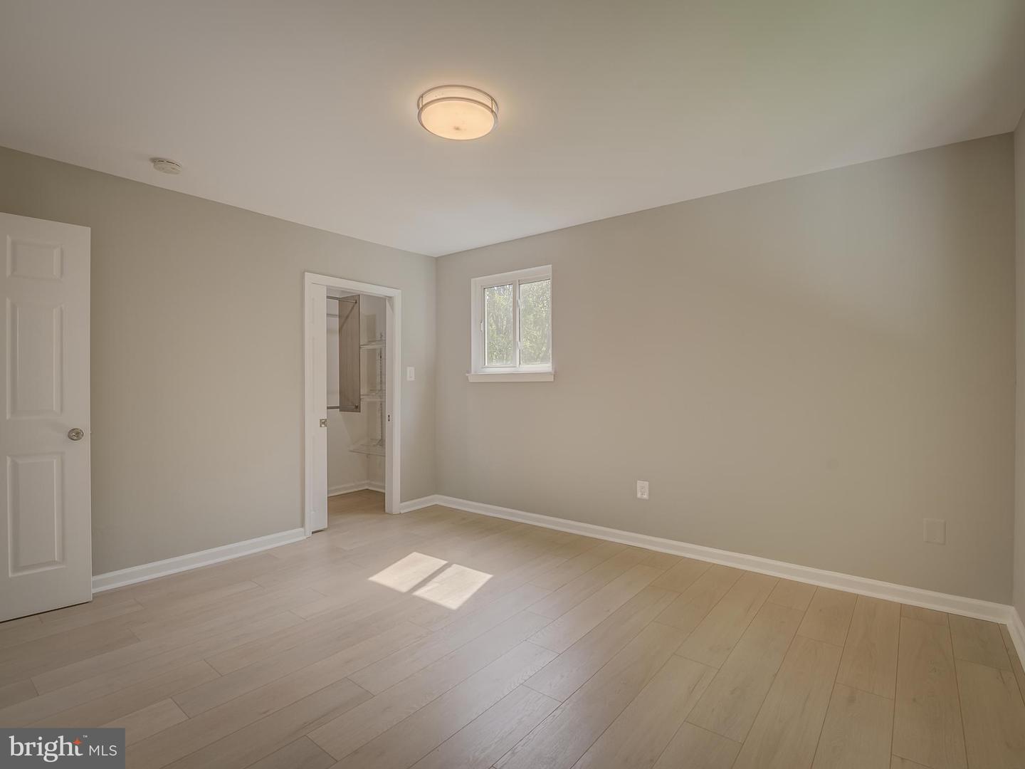 6812 LANDOR LN, SPRINGFIELD, Virginia 22152, 5 Bedrooms Bedrooms, ,4 BathroomsBathrooms,Residential,For sale,6812 LANDOR LN,VAFX2254344 MLS # VAFX2254344
