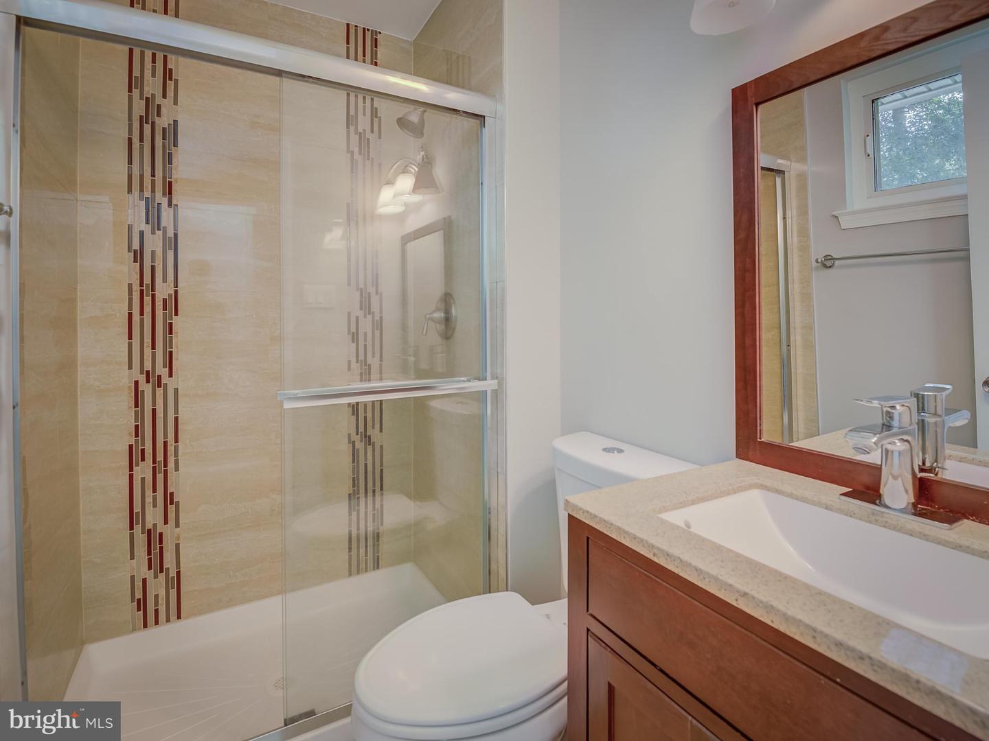 6812 LANDOR LN, SPRINGFIELD, Virginia 22152, 5 Bedrooms Bedrooms, ,4 BathroomsBathrooms,Residential,For sale,6812 LANDOR LN,VAFX2254344 MLS # VAFX2254344