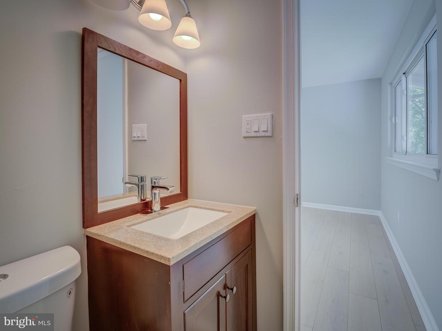 6812 LANDOR LN, SPRINGFIELD, Virginia 22152, 5 Bedrooms Bedrooms, ,4 BathroomsBathrooms,Residential,For sale,6812 LANDOR LN,VAFX2254344 MLS # VAFX2254344