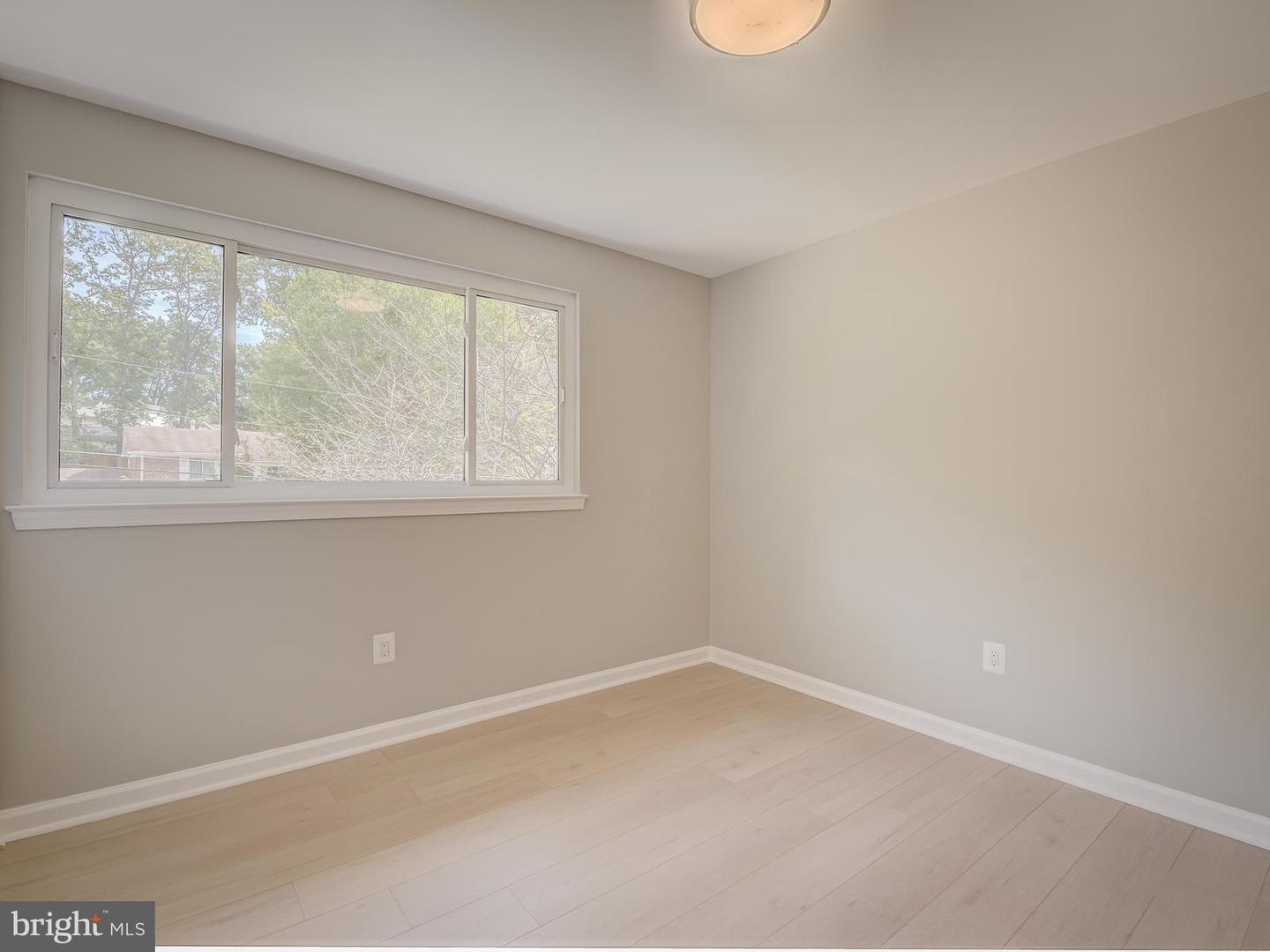 6812 LANDOR LN, SPRINGFIELD, Virginia 22152, 5 Bedrooms Bedrooms, ,4 BathroomsBathrooms,Residential,For sale,6812 LANDOR LN,VAFX2254344 MLS # VAFX2254344