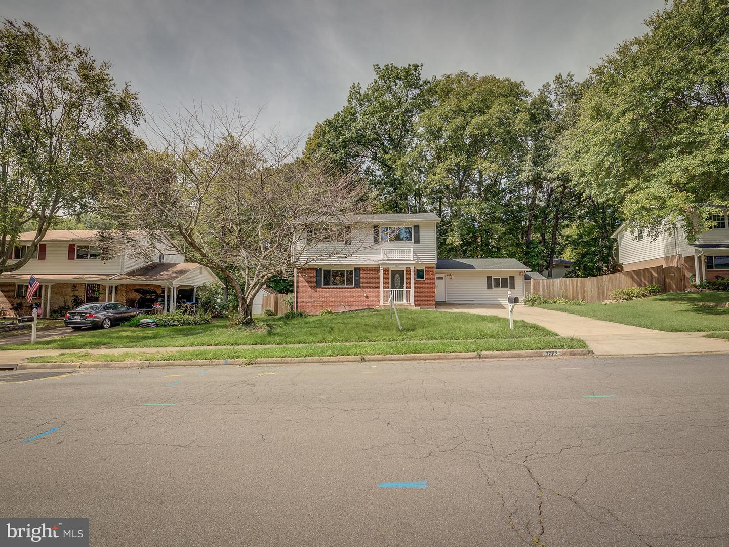 6812 LANDOR LN, SPRINGFIELD, Virginia 22152, 5 Bedrooms Bedrooms, ,4 BathroomsBathrooms,Residential,For sale,6812 LANDOR LN,VAFX2254344 MLS # VAFX2254344