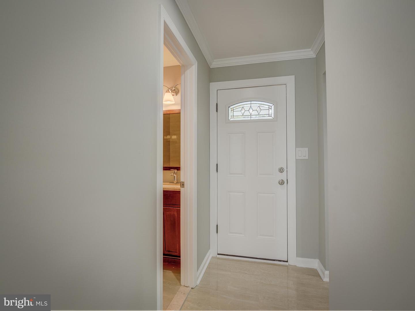 6812 LANDOR LN, SPRINGFIELD, Virginia 22152, 5 Bedrooms Bedrooms, ,4 BathroomsBathrooms,Residential,For sale,6812 LANDOR LN,VAFX2254344 MLS # VAFX2254344