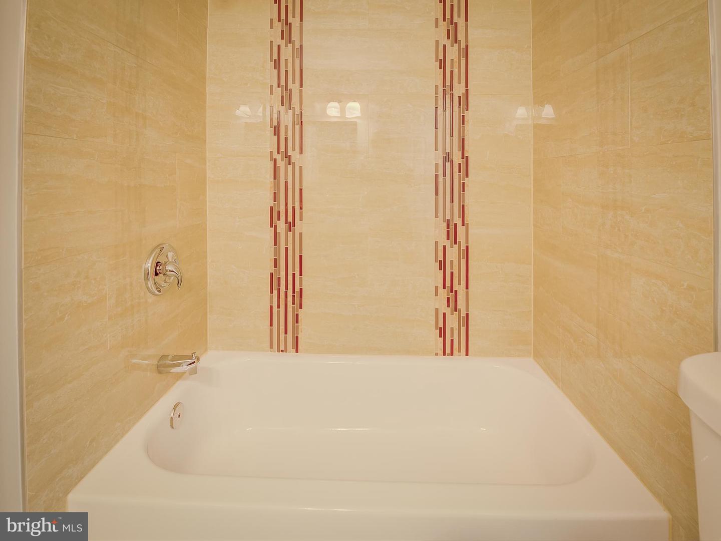 6812 LANDOR LN, SPRINGFIELD, Virginia 22152, 5 Bedrooms Bedrooms, ,4 BathroomsBathrooms,Residential,For sale,6812 LANDOR LN,VAFX2254344 MLS # VAFX2254344