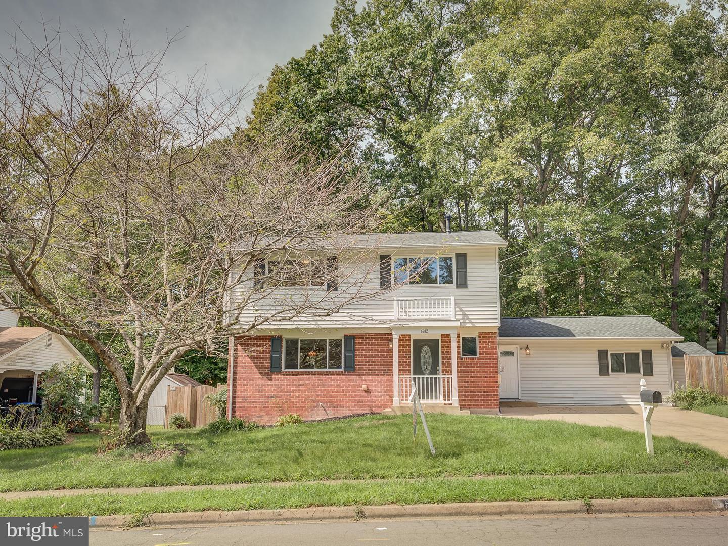 6812 LANDOR LN, SPRINGFIELD, Virginia 22152, 5 Bedrooms Bedrooms, ,4 BathroomsBathrooms,Residential,For sale,6812 LANDOR LN,VAFX2254344 MLS # VAFX2254344