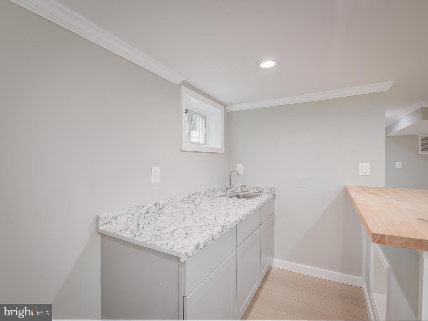 6812 LANDOR LN, SPRINGFIELD, Virginia 22152, 5 Bedrooms Bedrooms, ,4 BathroomsBathrooms,Residential,For sale,6812 LANDOR LN,VAFX2254344 MLS # VAFX2254344