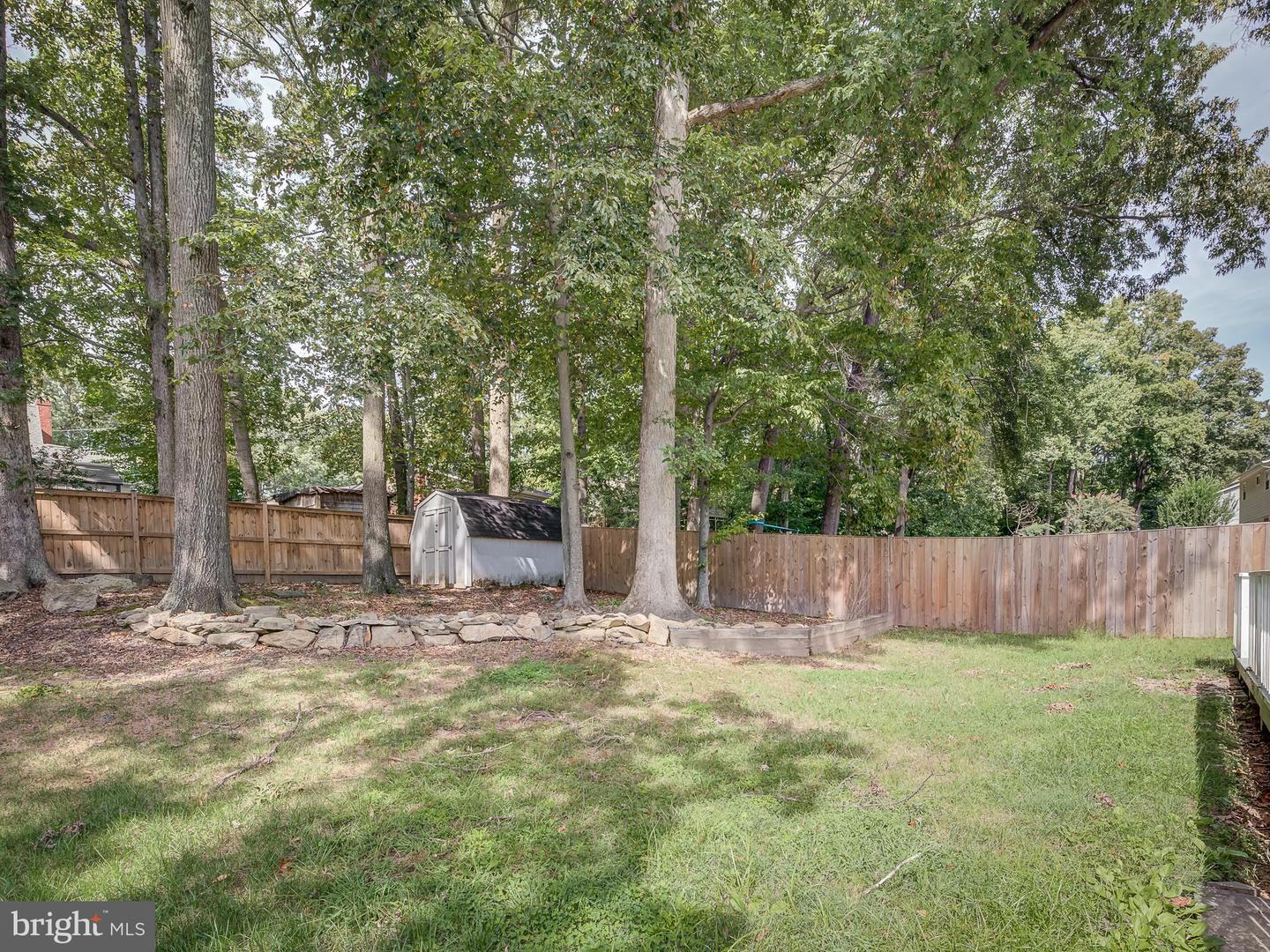 6812 LANDOR LN, SPRINGFIELD, Virginia 22152, 5 Bedrooms Bedrooms, ,4 BathroomsBathrooms,Residential,For sale,6812 LANDOR LN,VAFX2254344 MLS # VAFX2254344