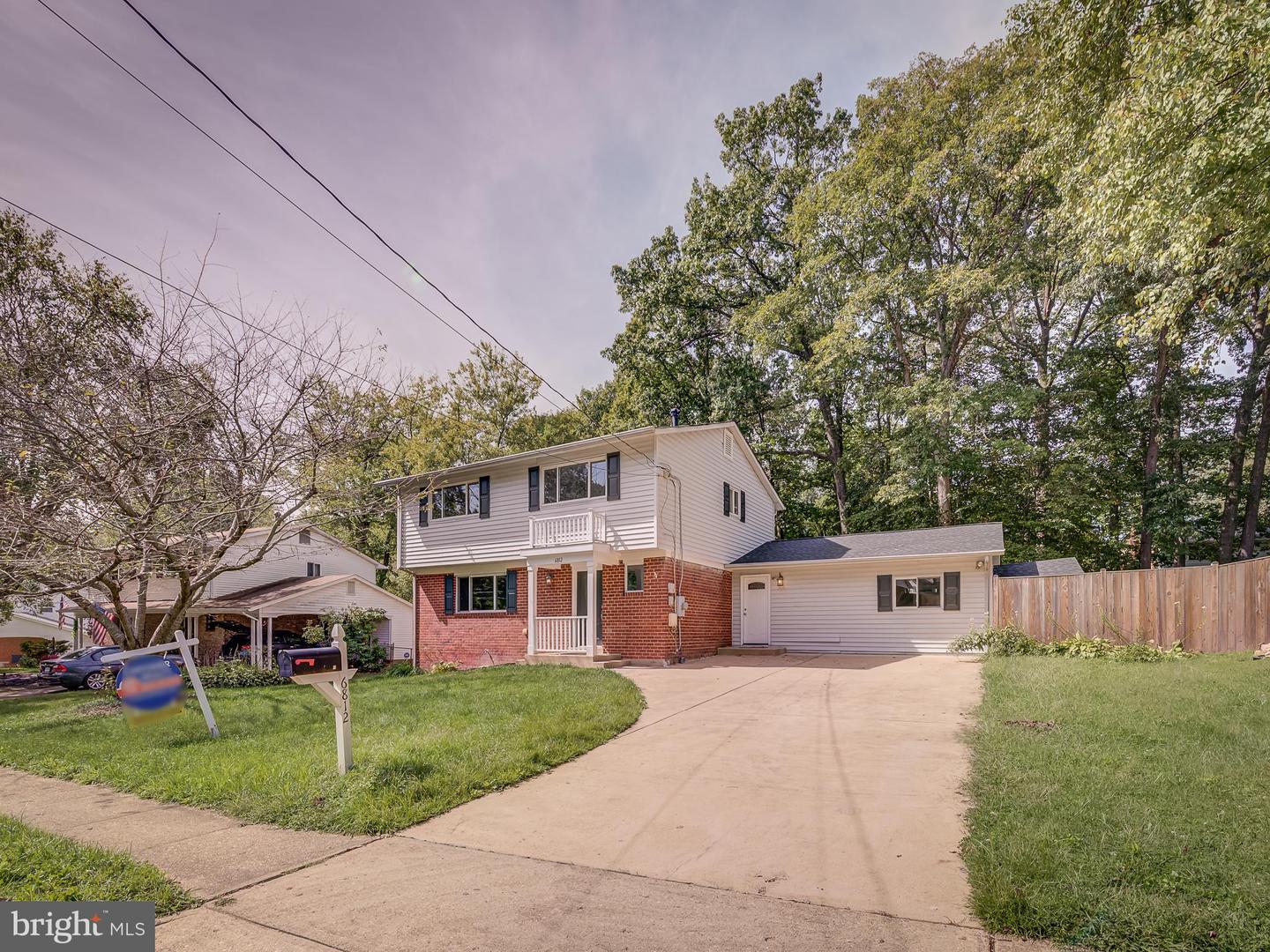 6812 LANDOR LN, SPRINGFIELD, Virginia 22152, 5 Bedrooms Bedrooms, ,4 BathroomsBathrooms,Residential,For sale,6812 LANDOR LN,VAFX2254344 MLS # VAFX2254344