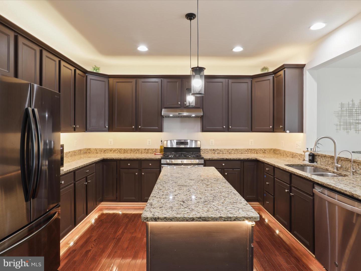 1652 LISMORE TER NE, LEESBURG, Virginia 20176, 4 Bedrooms Bedrooms, ,3 BathroomsBathrooms,Residential,For sale,1652 LISMORE TER NE,VALO2101536 MLS # VALO2101536