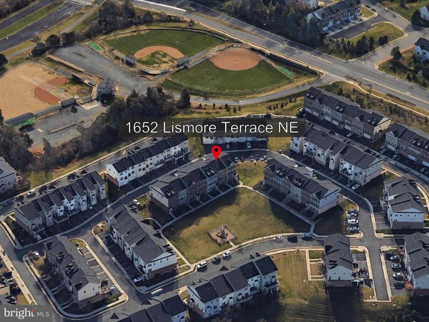 1652 LISMORE TER NE, LEESBURG, Virginia 20176, 4 Bedrooms Bedrooms, ,3 BathroomsBathrooms,Residential,For sale,1652 LISMORE TER NE,VALO2101536 MLS # VALO2101536