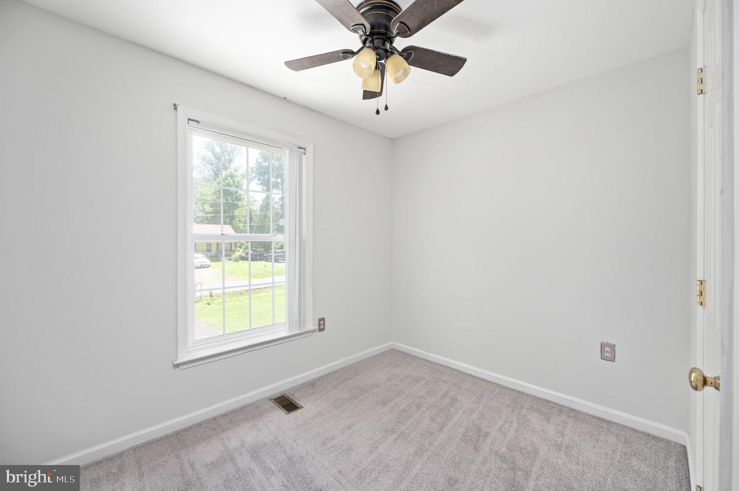 518 MONTGOMERY DR, RUTHER GLEN, Virginia 22546, 3 Bedrooms Bedrooms, ,3 BathroomsBathrooms,Residential,For sale,518 MONTGOMERY DR,VACV2008484 MLS # VACV2008484