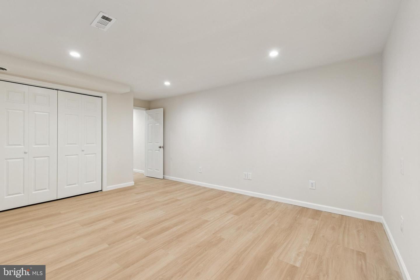 13586 RUSH DR, WOODBRIDGE, Virginia 22192, 4 Bedrooms Bedrooms, ,3 BathroomsBathrooms,Residential,For sale,13586 RUSH DR,VAPW2098880 MLS # VAPW2098880