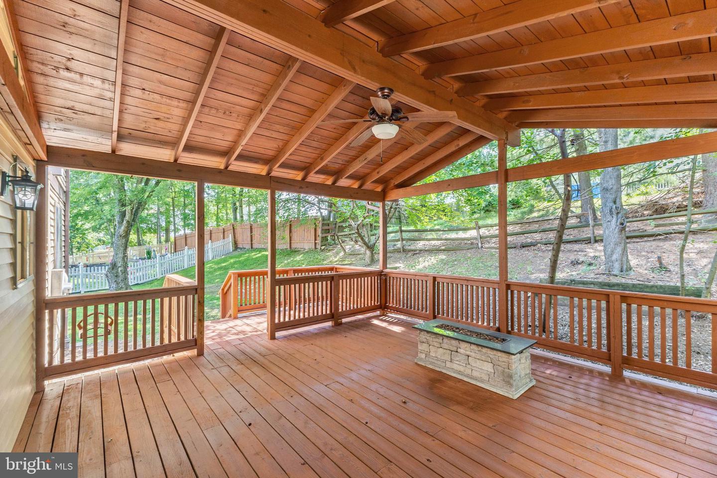 13586 RUSH DR, WOODBRIDGE, Virginia 22192, 4 Bedrooms Bedrooms, ,3 BathroomsBathrooms,Residential,For sale,13586 RUSH DR,VAPW2098880 MLS # VAPW2098880