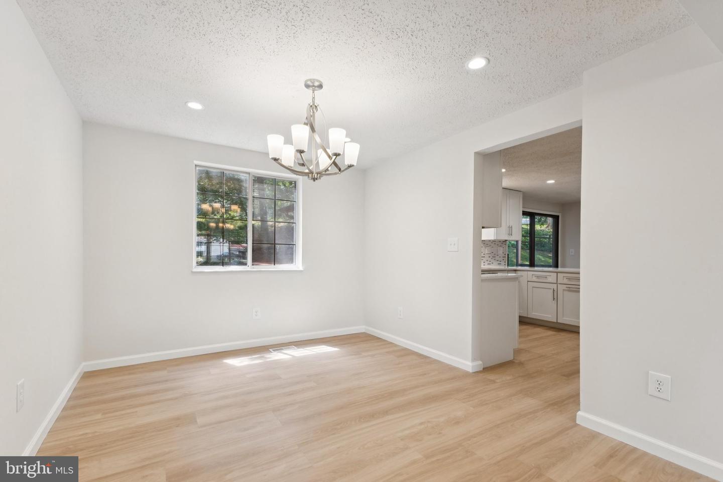 13586 RUSH DR, WOODBRIDGE, Virginia 22192, 4 Bedrooms Bedrooms, ,3 BathroomsBathrooms,Residential,For sale,13586 RUSH DR,VAPW2098880 MLS # VAPW2098880