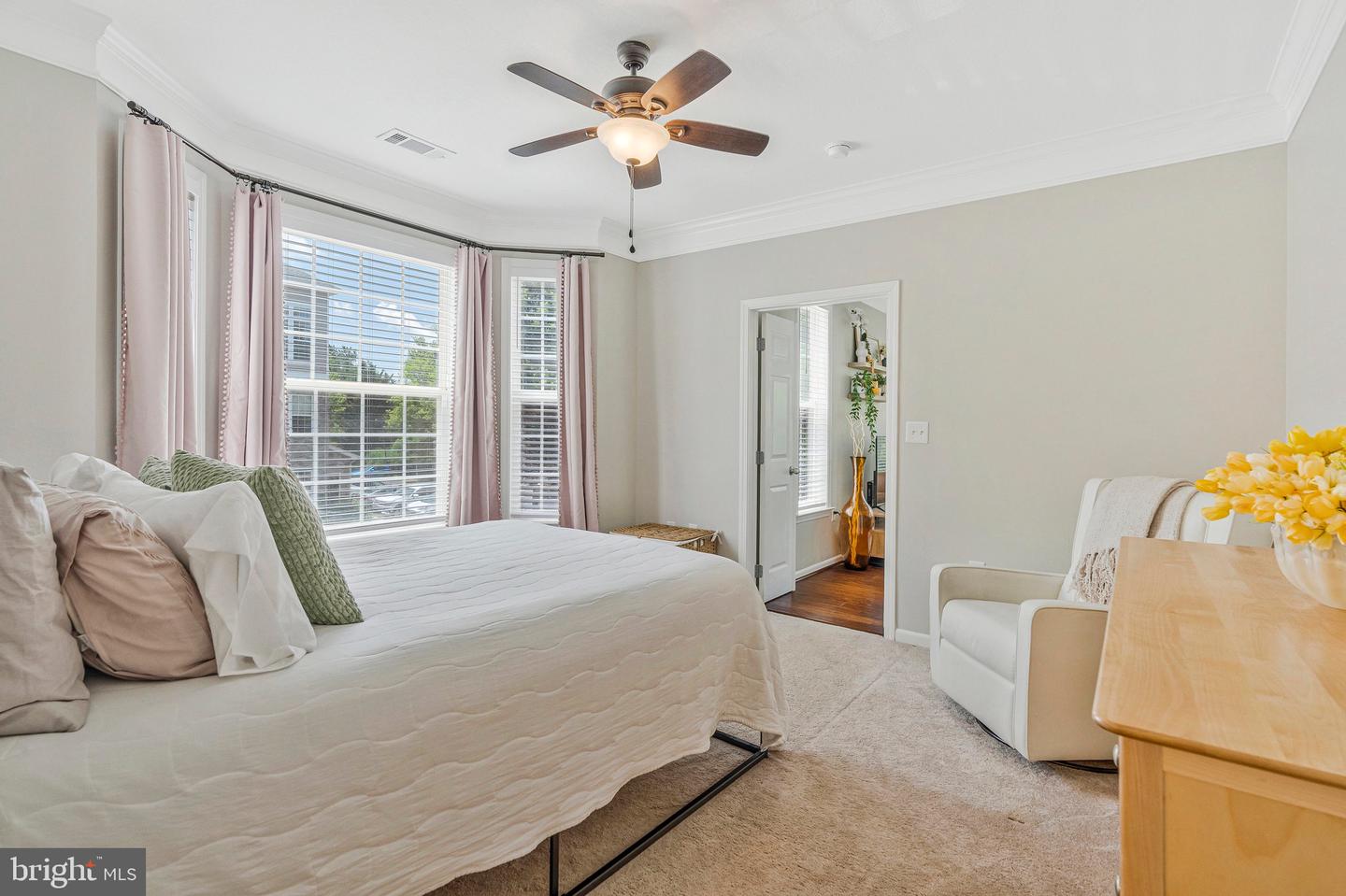 508 SUNSET VIEW TER SE #201, LEESBURG, Virginia 20175, 2 Bedrooms Bedrooms, ,2 BathroomsBathrooms,Residential,For sale,508 SUNSET VIEW TER SE #201,VALO2101654 MLS # VALO2101654