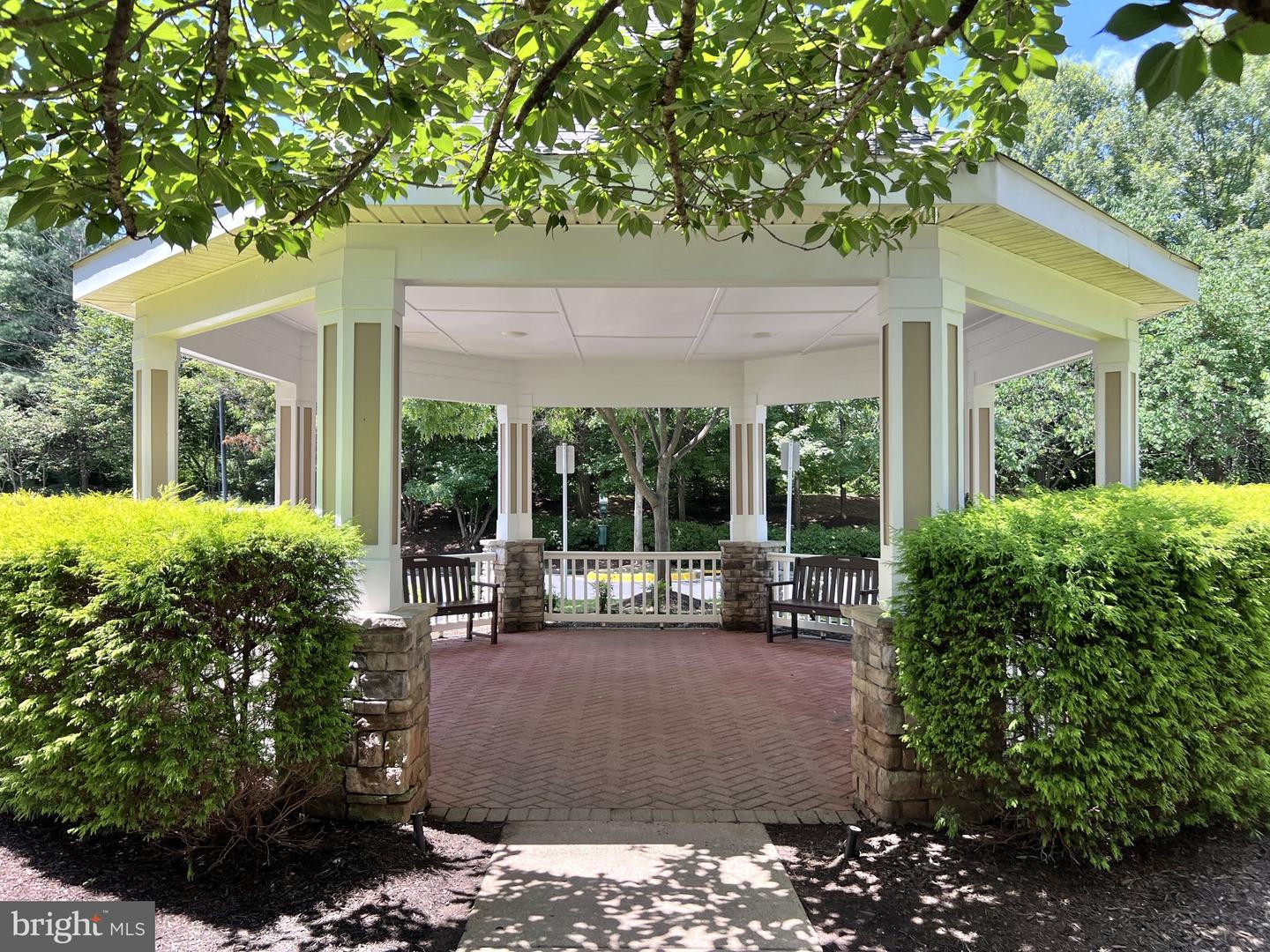 508 SUNSET VIEW TER SE #201, LEESBURG, Virginia 20175, 2 Bedrooms Bedrooms, ,2 BathroomsBathrooms,Residential,For sale,508 SUNSET VIEW TER SE #201,VALO2101654 MLS # VALO2101654