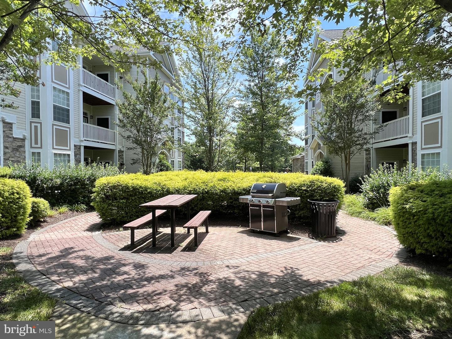 508 SUNSET VIEW TER SE #201, LEESBURG, Virginia 20175, 2 Bedrooms Bedrooms, ,2 BathroomsBathrooms,Residential,For sale,508 SUNSET VIEW TER SE #201,VALO2101654 MLS # VALO2101654