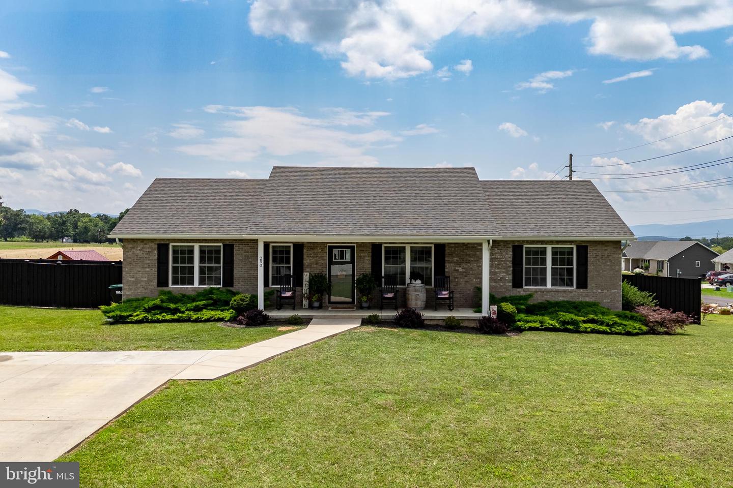 250 FAIRVIEW RD, LURAY, Virginia 22835, 3 Bedrooms Bedrooms, ,2 BathroomsBathrooms,Residential,For sale,250 FAIRVIEW RD,VAPA2005114 MLS # VAPA2005114