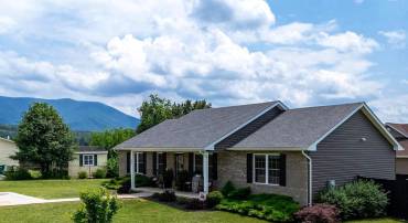 250 FAIRVIEW RD, LURAY, Virginia 22835, 3 Bedrooms Bedrooms, ,2 BathroomsBathrooms,Residential,For sale,250 FAIRVIEW RD,VAPA2005114 MLS # VAPA2005114