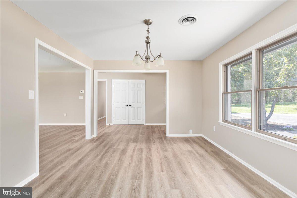 756 BROOKNEIL DR, WINCHESTER, Virginia 22602, 4 Bedrooms Bedrooms, ,3 BathroomsBathrooms,Residential,For sale,756 BROOKNEIL DR,VAFV2035378 MLS # VAFV2035378