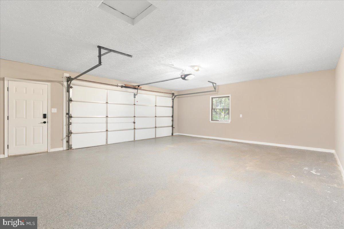 756 BROOKNEIL DR, WINCHESTER, Virginia 22602, 4 Bedrooms Bedrooms, ,3 BathroomsBathrooms,Residential,For sale,756 BROOKNEIL DR,VAFV2035378 MLS # VAFV2035378