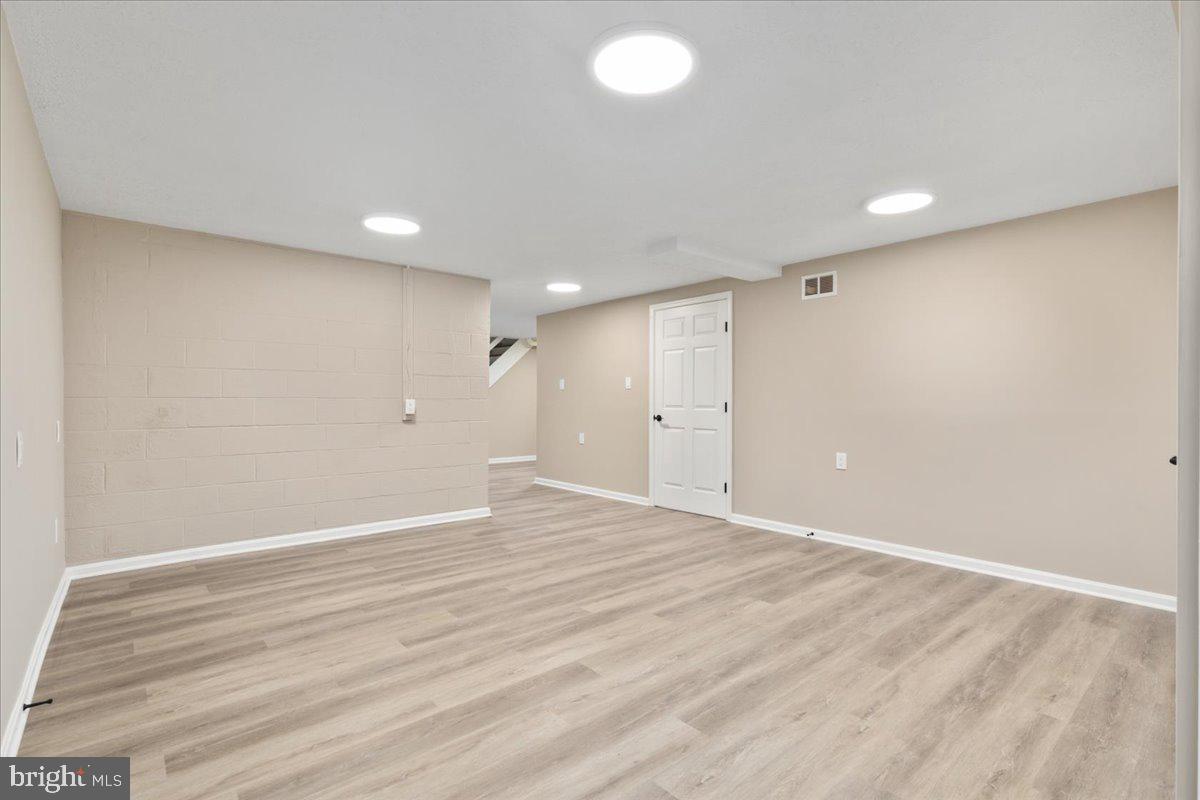 756 BROOKNEIL DR, WINCHESTER, Virginia 22602, 4 Bedrooms Bedrooms, ,3 BathroomsBathrooms,Residential,For sale,756 BROOKNEIL DR,VAFV2035378 MLS # VAFV2035378