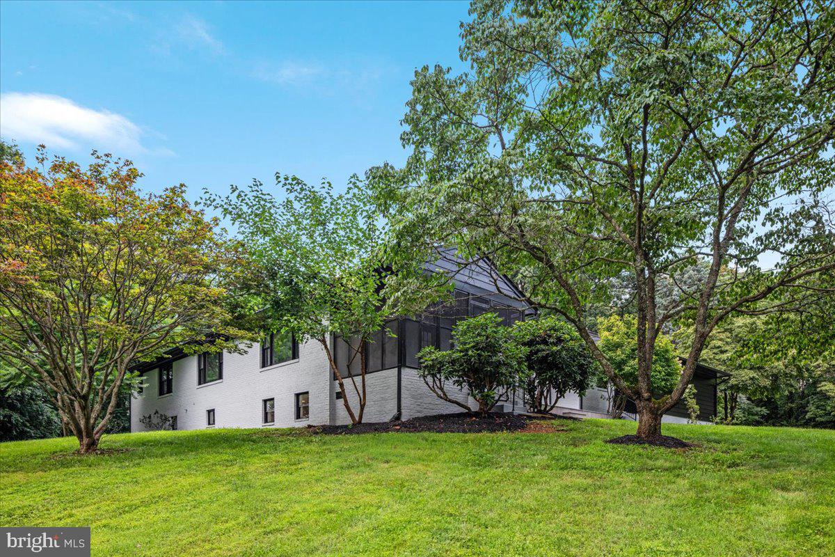 756 BROOKNEIL DR, WINCHESTER, Virginia 22602, 4 Bedrooms Bedrooms, ,3 BathroomsBathrooms,Residential,For sale,756 BROOKNEIL DR,VAFV2035378 MLS # VAFV2035378