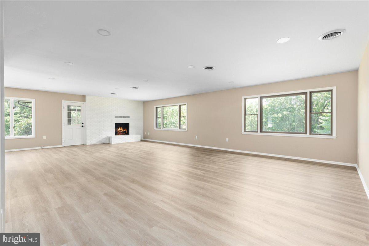 756 BROOKNEIL DR, WINCHESTER, Virginia 22602, 4 Bedrooms Bedrooms, ,3 BathroomsBathrooms,Residential,For sale,756 BROOKNEIL DR,VAFV2035378 MLS # VAFV2035378