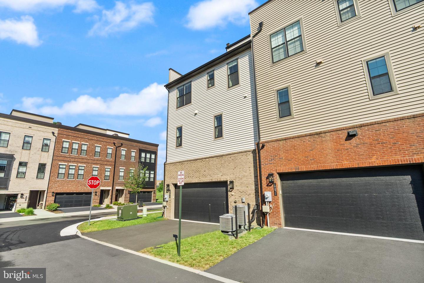 19873 STEWART GAP TER, ASHBURN, Virginia 20147, 3 Bedrooms Bedrooms, ,3 BathroomsBathrooms,Residential,For sale,19873 STEWART GAP TER,VALO2101804 MLS # VALO2101804