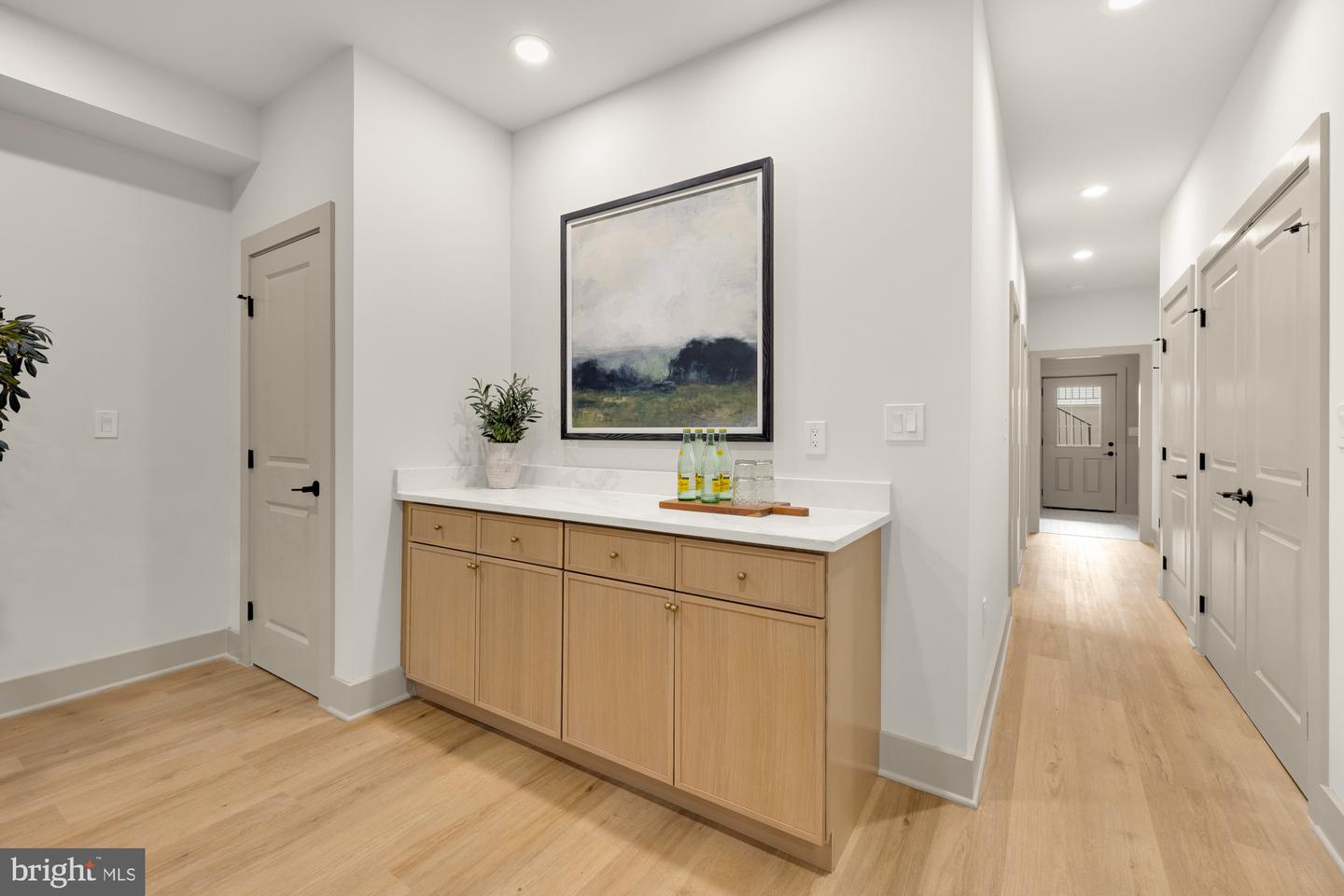 2422 NORTH CAPITOL ST NW, WASHINGTON, District Of Columbia 20002, 5 Bedrooms Bedrooms, ,3 BathroomsBathrooms,Residential,For sale,2422 NORTH CAPITOL ST NW,DCDC2209900 MLS # DCDC2209900