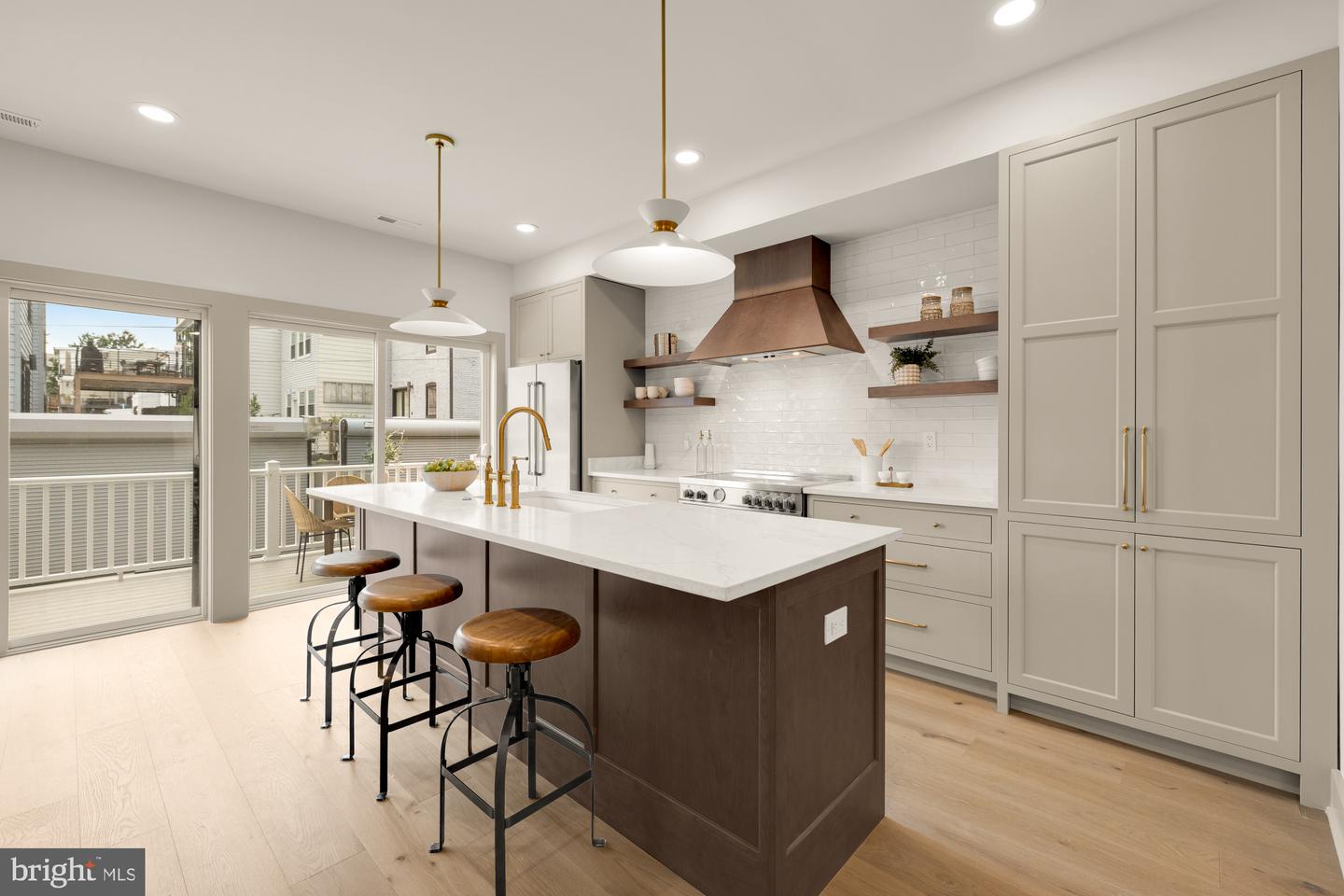 2422 NORTH CAPITOL ST NW, WASHINGTON, District Of Columbia 20002, 5 Bedrooms Bedrooms, ,3 BathroomsBathrooms,Residential,For sale,2422 NORTH CAPITOL ST NW,DCDC2209900 MLS # DCDC2209900